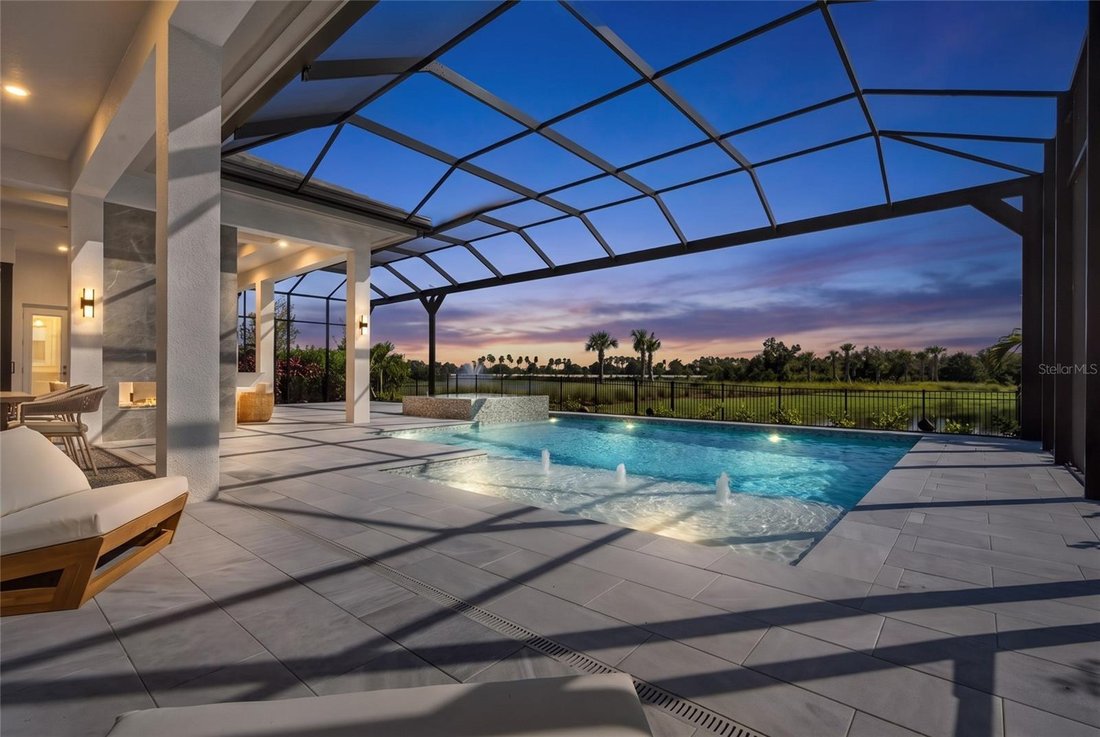 House in Sarasota, Florida, United States 2 - 18909097