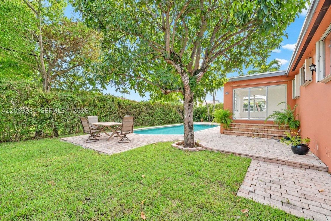 House in Miami, Florida, United States 2 - 18905765