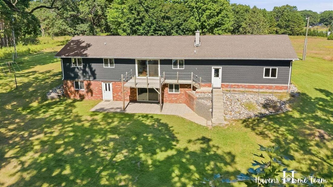 House in Twin Lake, Michigan, United States 3 - 18906540