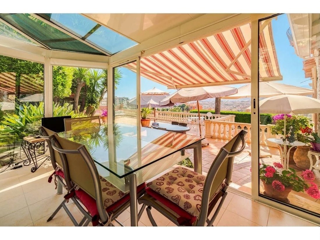 Villa in Nizza, Provence-Alpes-Côte d'Azur, Frankreich 3 - 18907749