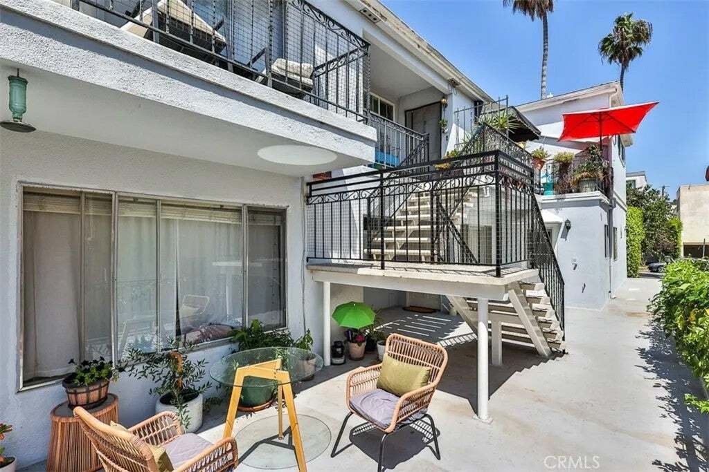 Santa Monica, California, United States 5 - 18910160
