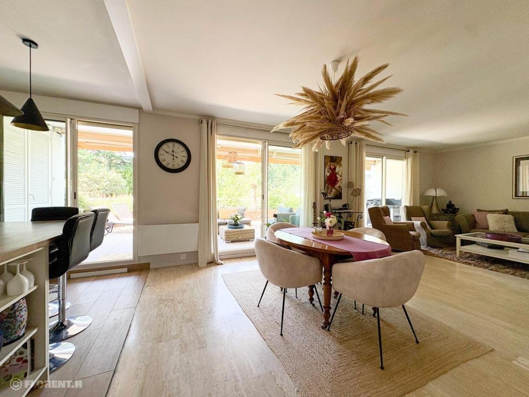 Apartment in Charbonnieres-les-Bains, Auvergne-Rhône-Alpes, France 4 - 18913762