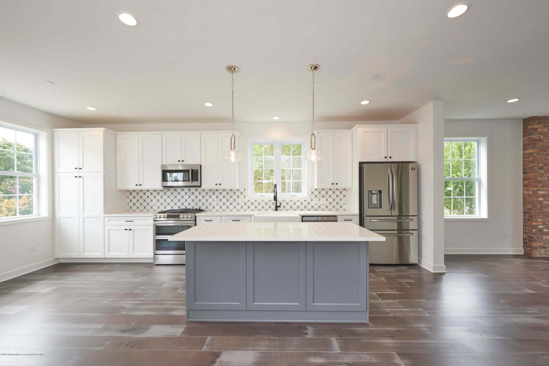 Condo in Red Bank, New Jersey, United States 4 - 18908759