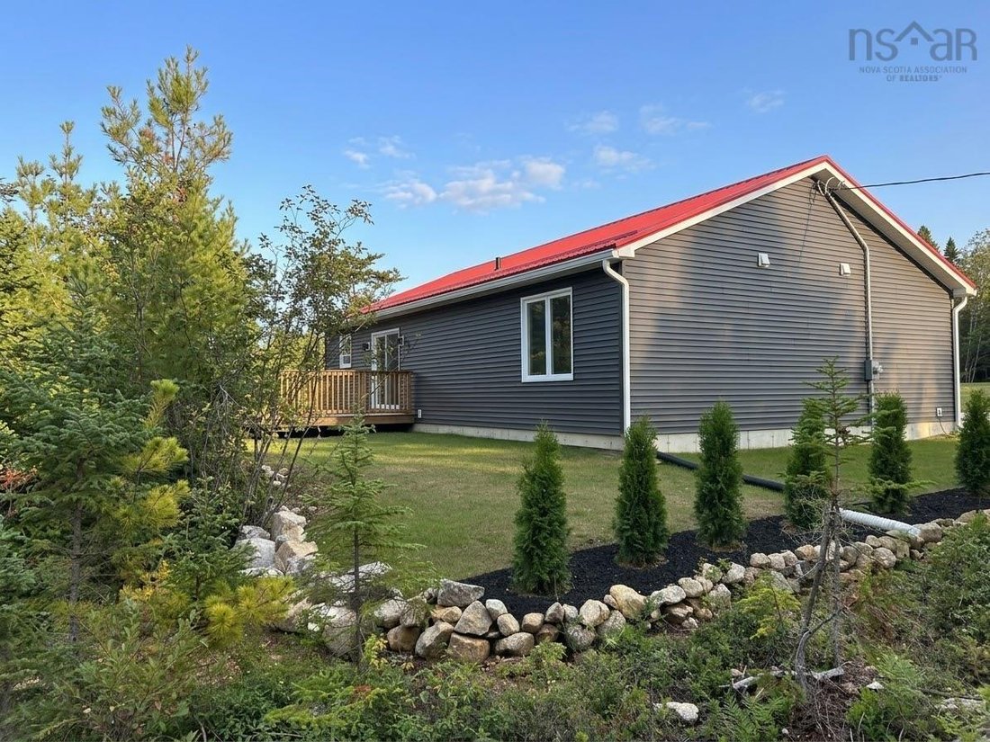 House in East River Point, Nova Scotia, Canada 2 - 18643749