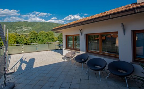 Penthouse in Mezzana, Prato, Toskana 1