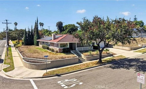 Maison à Fullerton, Californie, États-Unis 1
