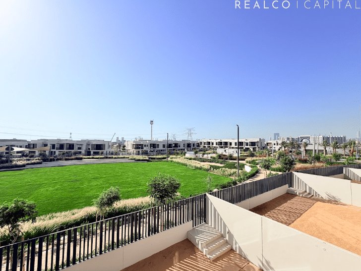 Townhouse in Jebel Ali Village, Dubai, United Arab Emirates 1 - 18906815