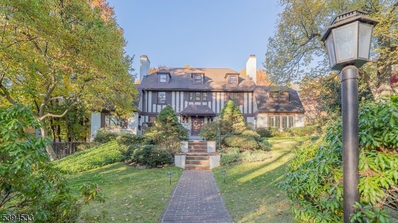 House in Millburn, New Jersey, United States 2 - 18921508