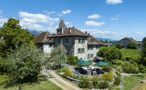 House in Satigny, Canton of Geneva, Switzerland 1