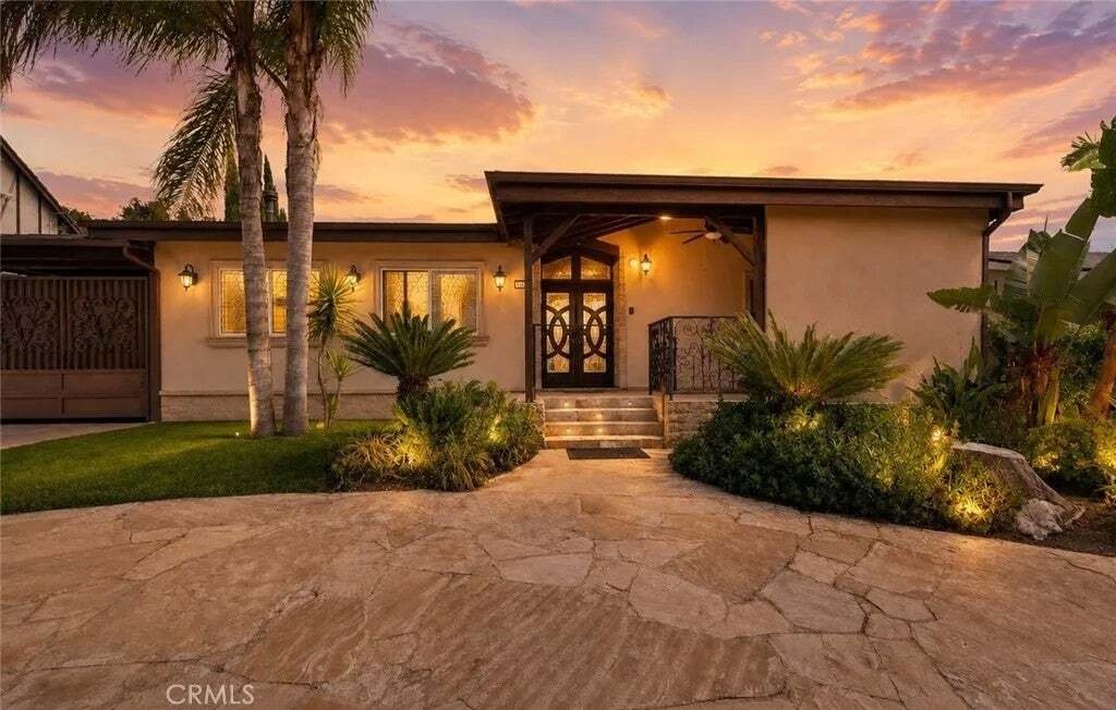 House in Glendale, California, United States 1 - 18638280