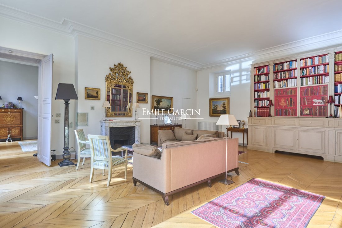 Apartment in Odéon, Paris 6e Arrondissement, Paris 3 - 18908082