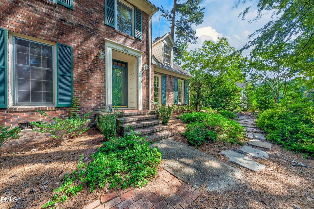 House in Chapel Hill, North Carolina, United States 3 - 18909687
