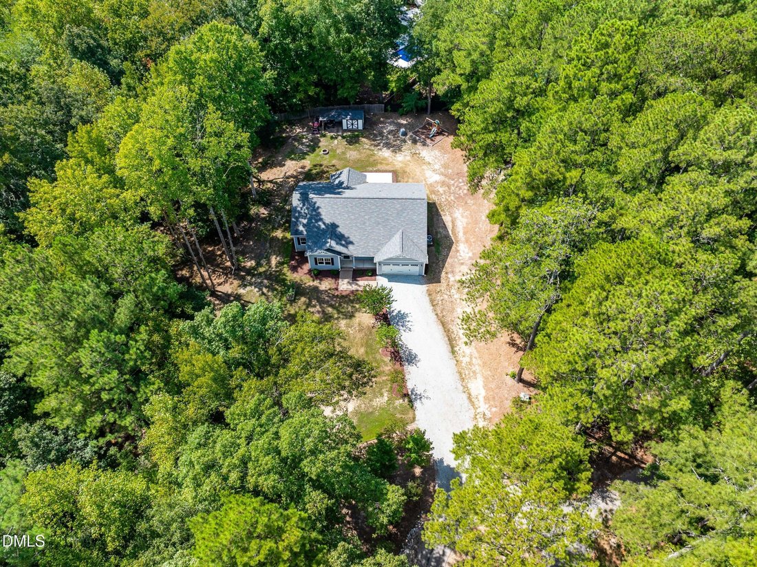 House in Apex, North Carolina, United States 4 - 18909676
