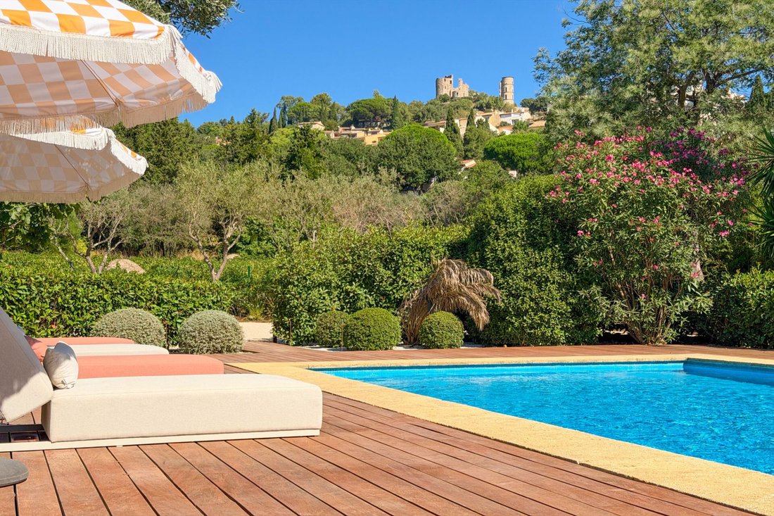 Villa in Grimaud, Provence-Alpes-Côte d'Azur, Frankreich 2 - 18913677