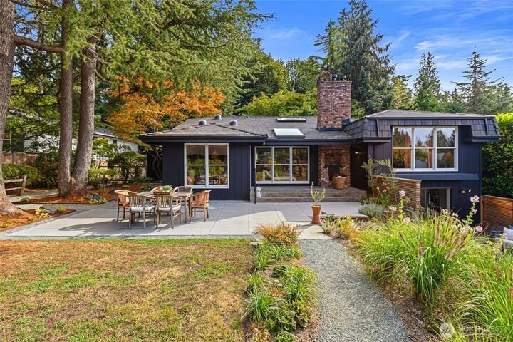 House in Woodway, Washington, United States 1 - 18912700