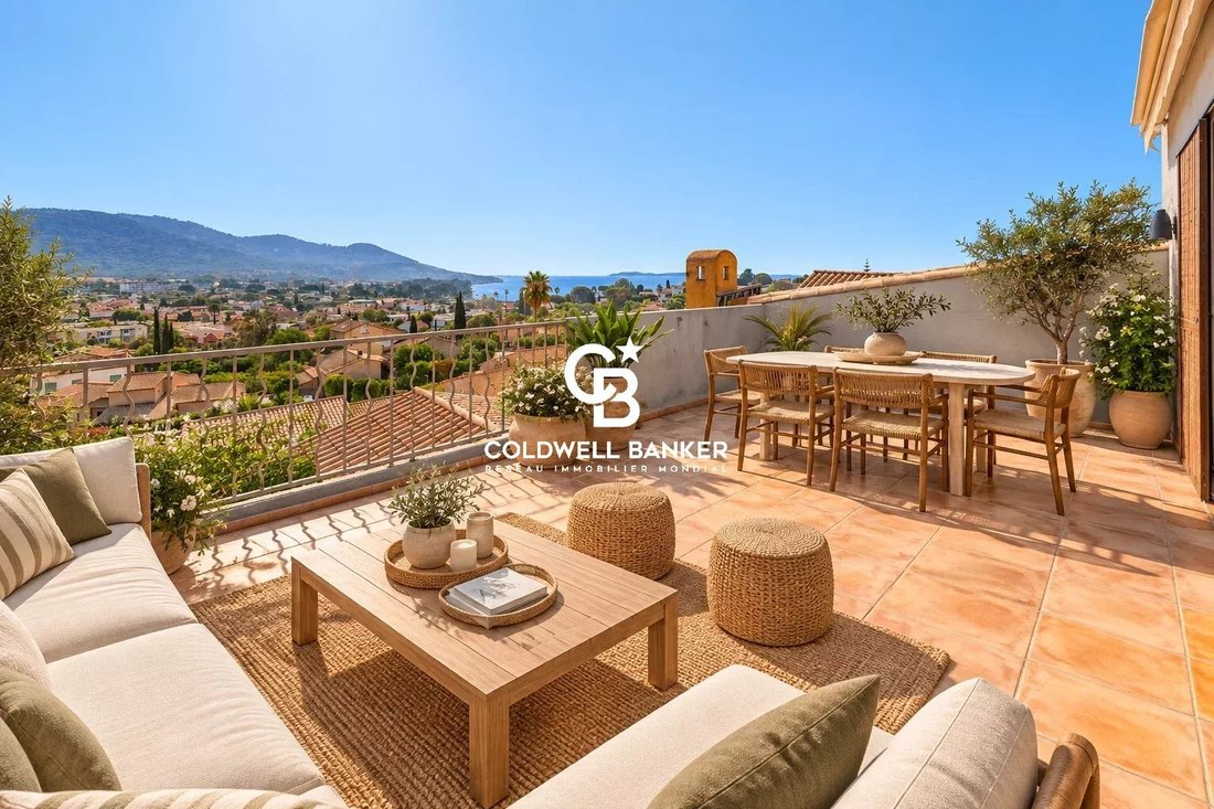 House in Carqueiranne, Provence-Alpes-Côte d'Azur, France 1 - 18560081