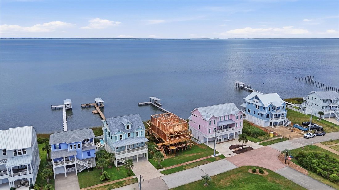 House in Galveston, Texas, United States 1 - 17668228