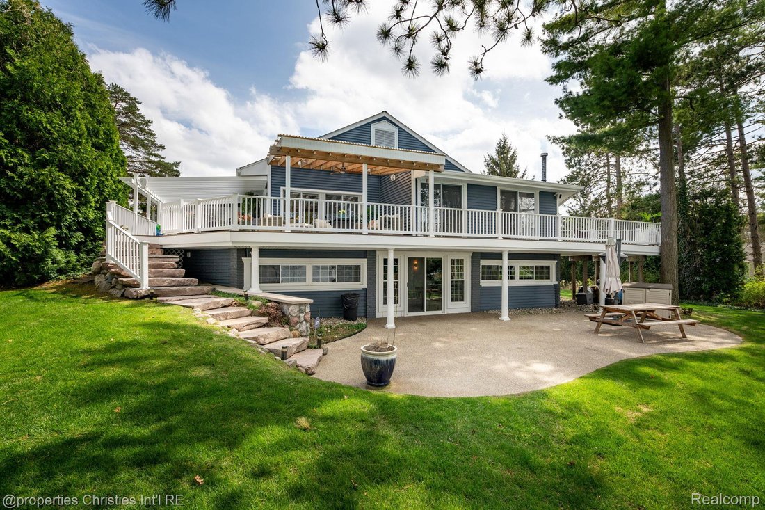 House in Orion charter Township, Michigan, United States 3 - 18860134