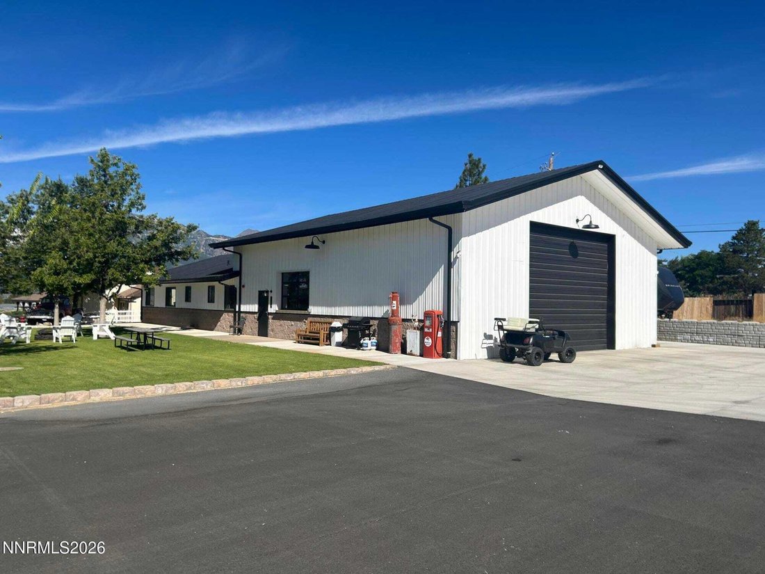 House in New Washoe City, Nevada, United States 1 - 18912419