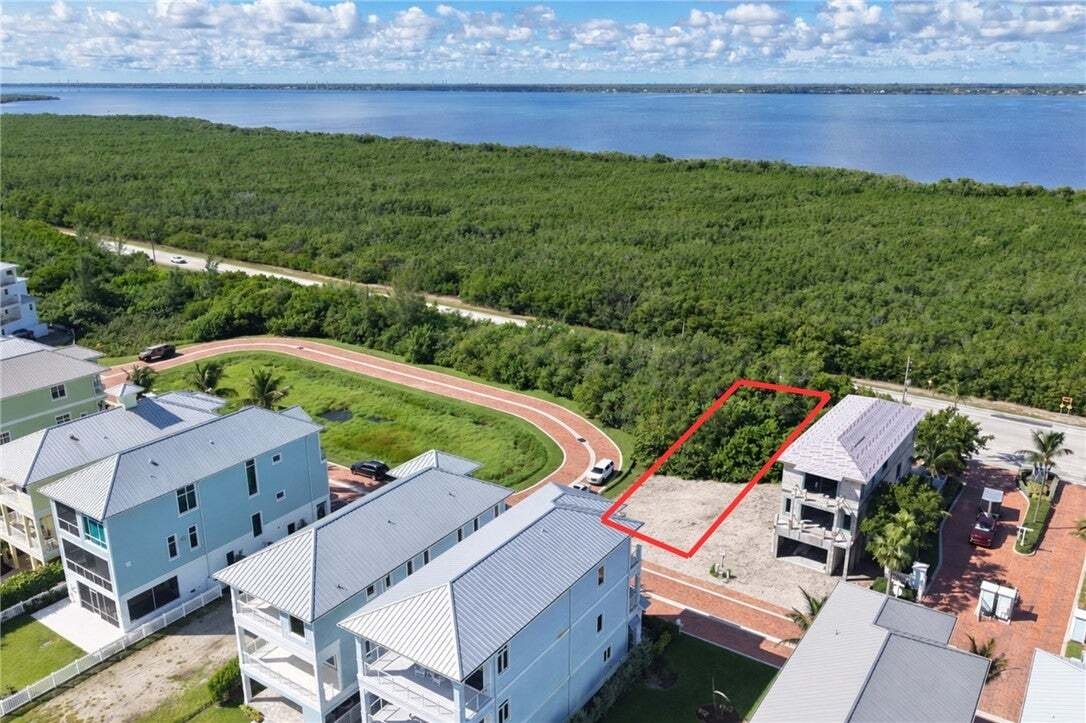 Land in Fort Pierce, Florida, United States 3 - 18919103