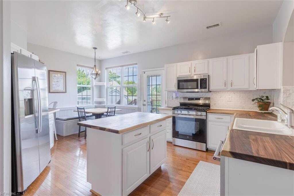 House in Chesapeake, Virginia, United States 4 - 18905771