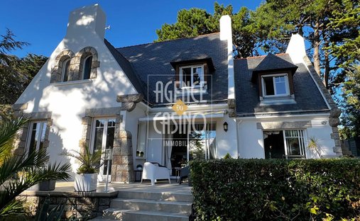 Estate in Pornichet, Pays de la Loire, France 1