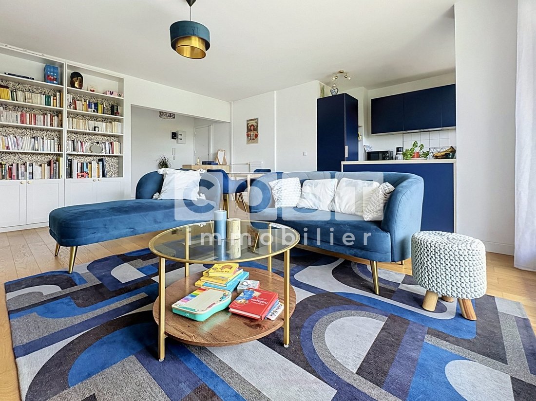 Apartment in Bois-Colombes, Ile-de-France, France 2 - 18918468