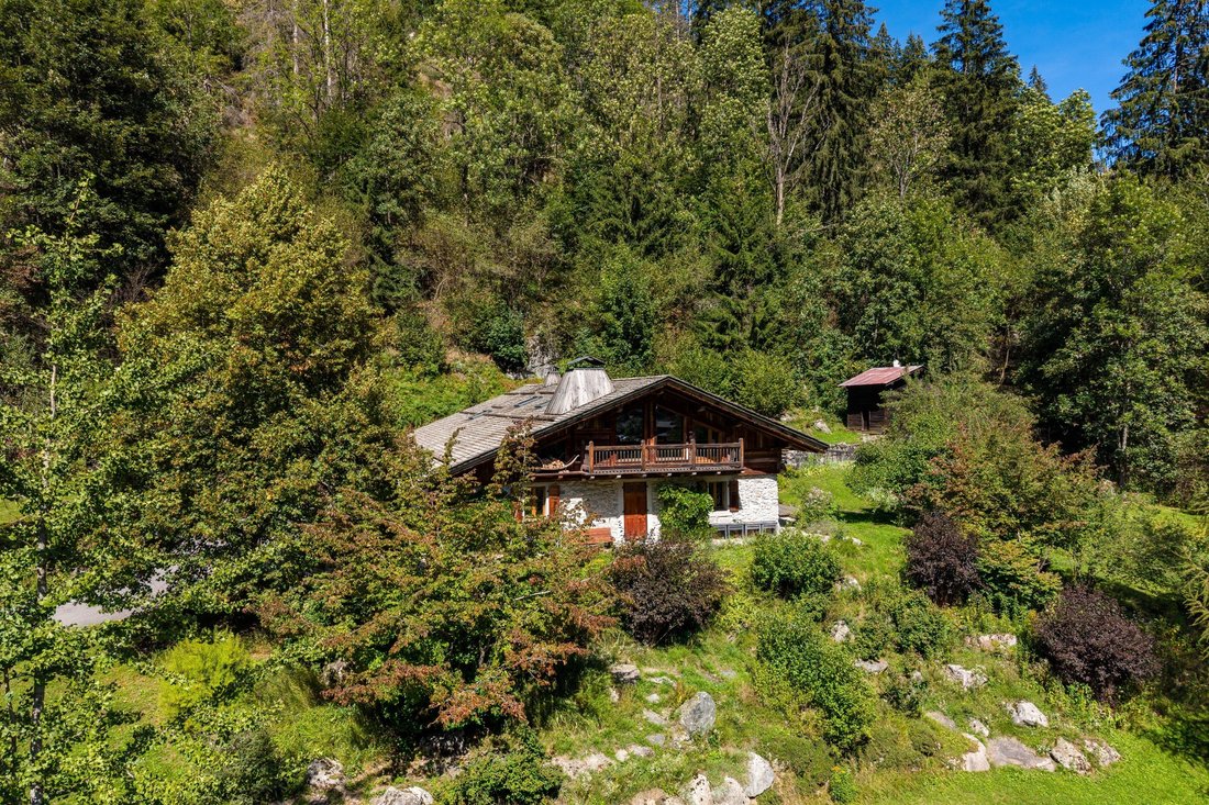 House in Chamonix-Mont-Blanc, Auvergne-Rhône-Alpes, France 5 - 17023025