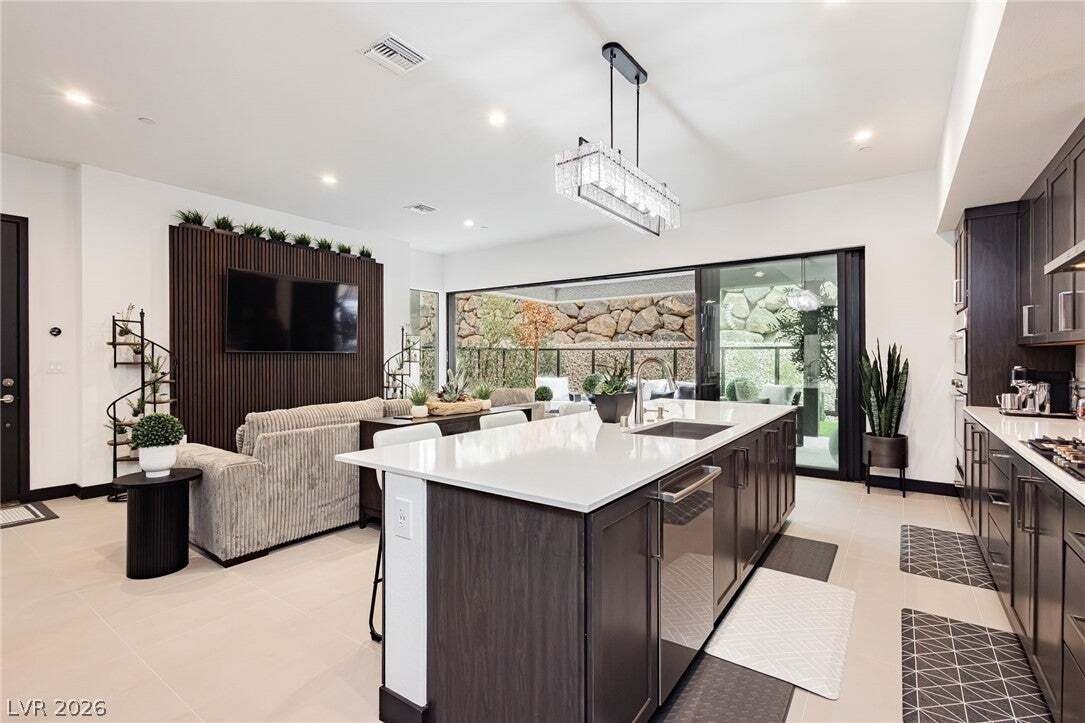 House in Henderson, Nevada, United States 1 - 18908774