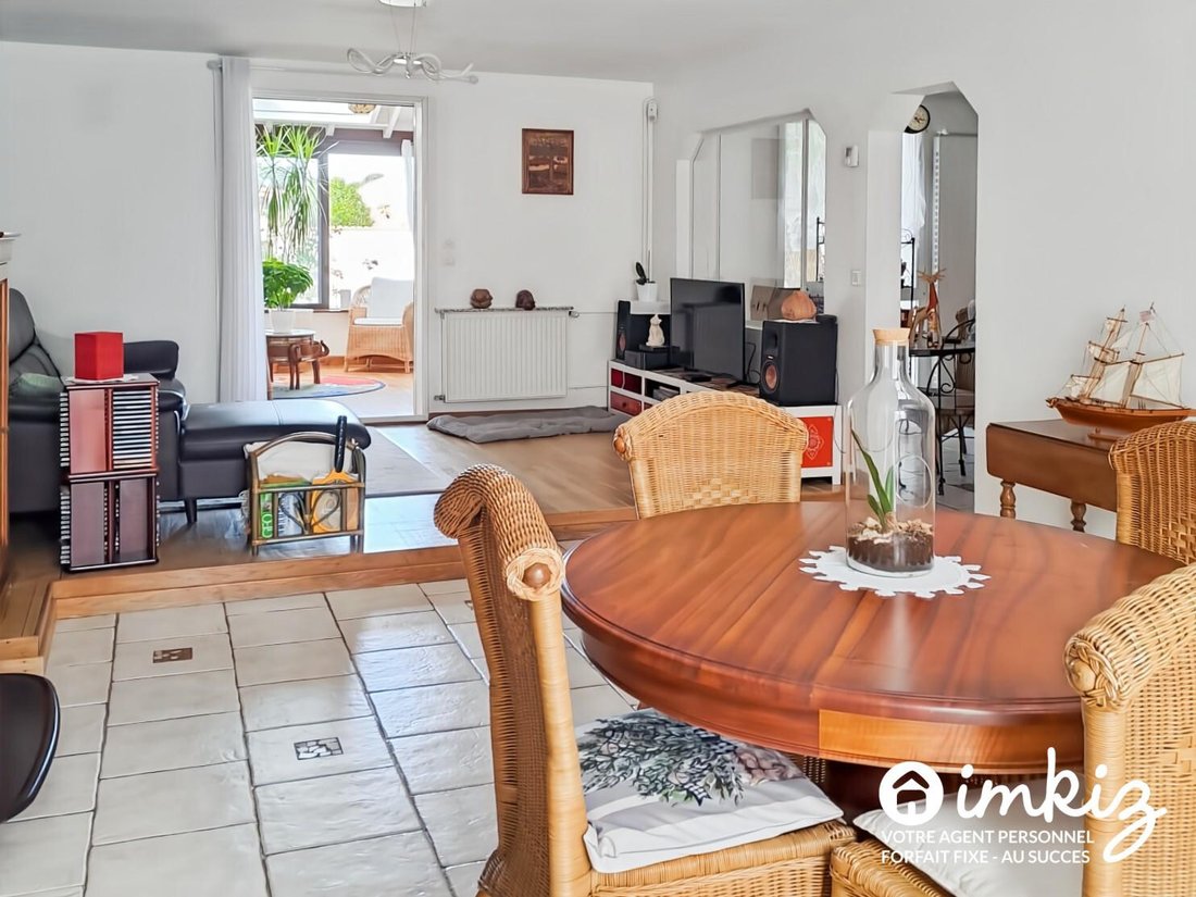 House in Sud, Jonage, France 2 - 18905803