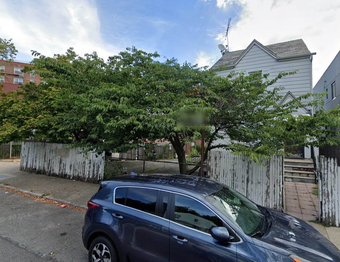 House in New York, New York, United States 1 - 18909957