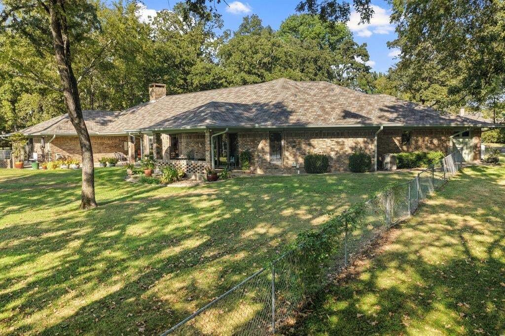 House in Pittsburg, Texas, United States 3 - 18910661