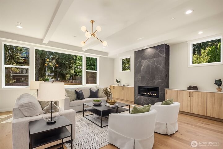 House in Bellevue, Washington, United States 5 - 18912729