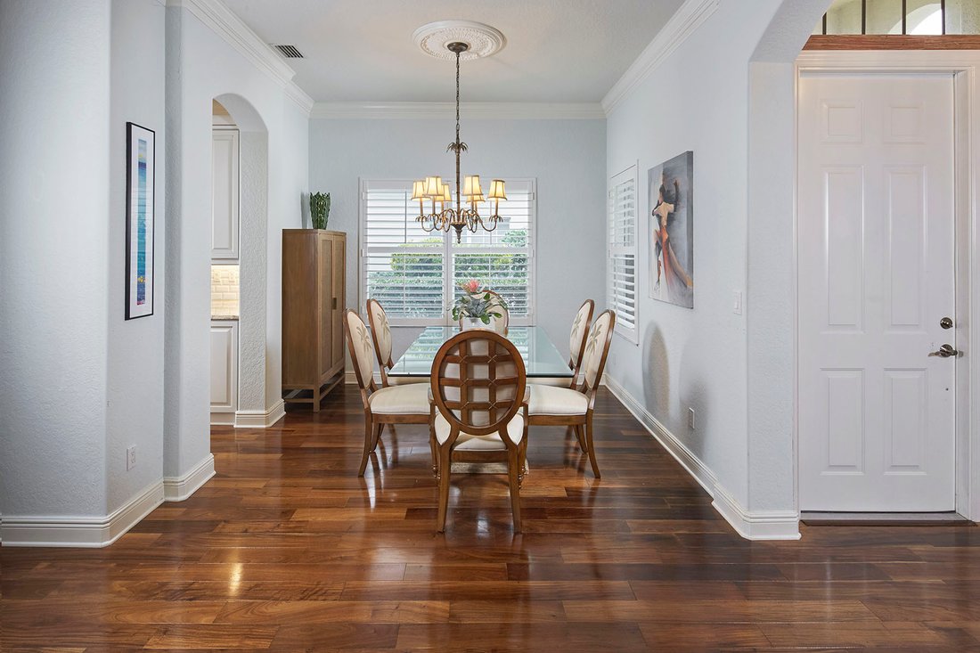 Naples, Florida, United States 5 - 18912268