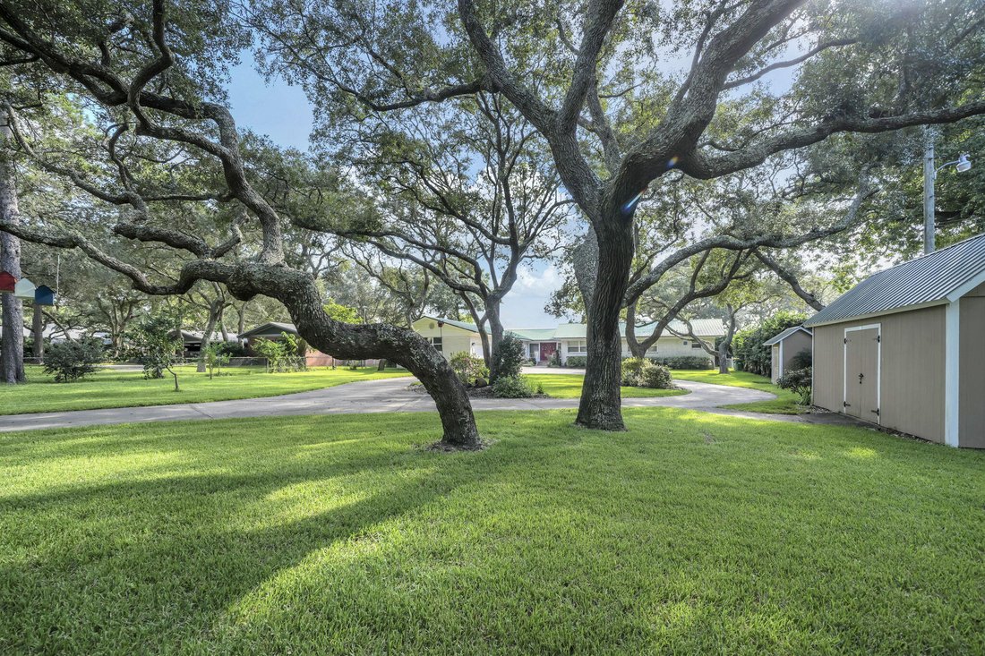 House in Shalimar, Florida, United States 5 - 18912858
