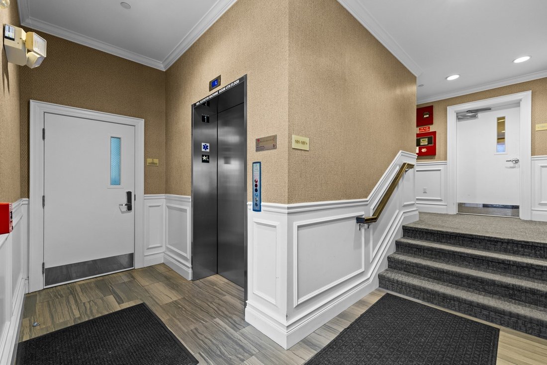 House in Boston, Massachusetts, United States 2 - 18912304