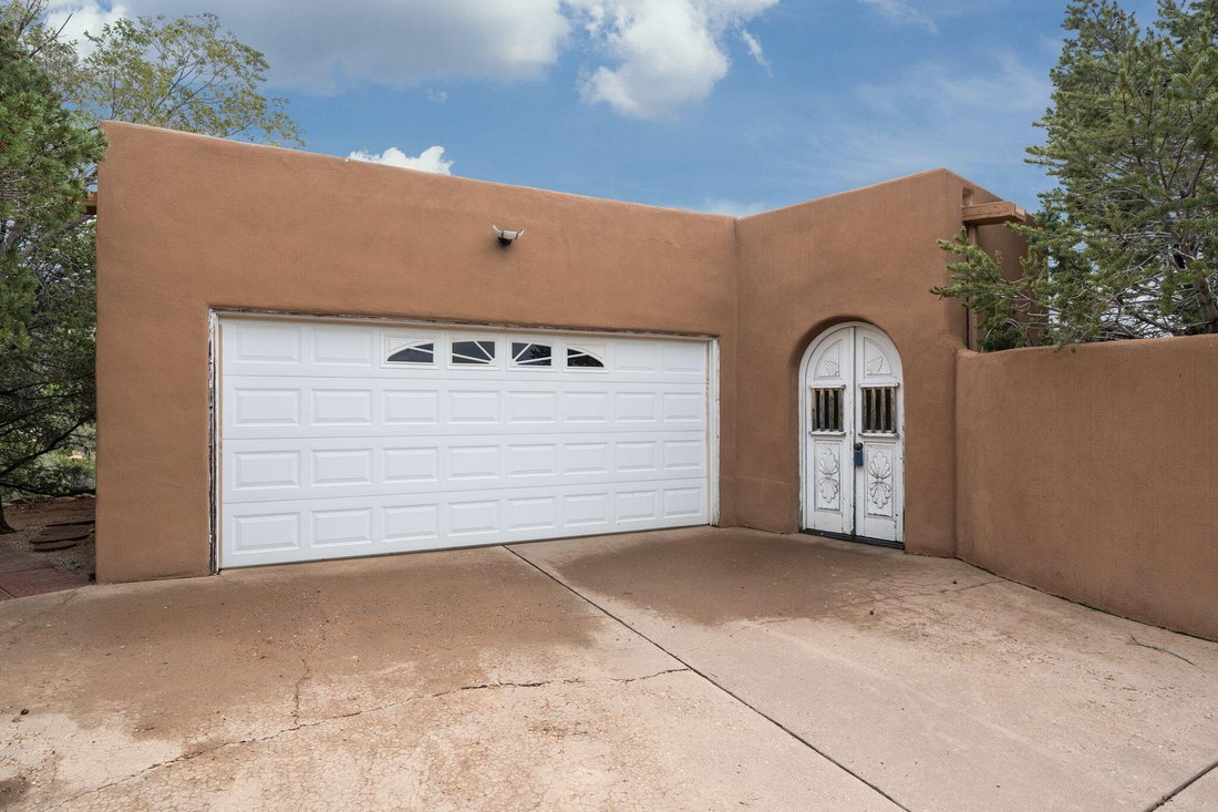 House in Santa Fe, New Mexico, United States 1 - 18909850