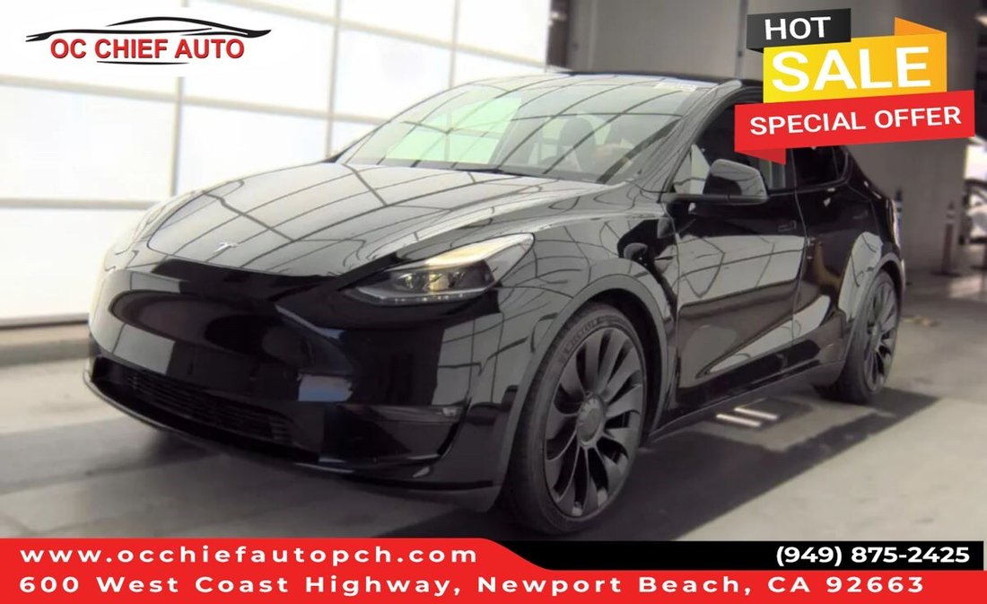 Suv in Newport Beach, CA, United States 1 - 18913917