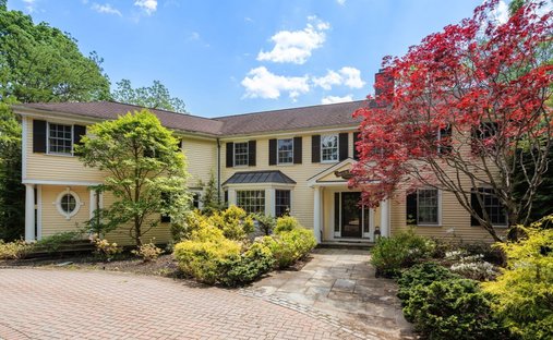 House in Brookline, Massachusetts, United States 1