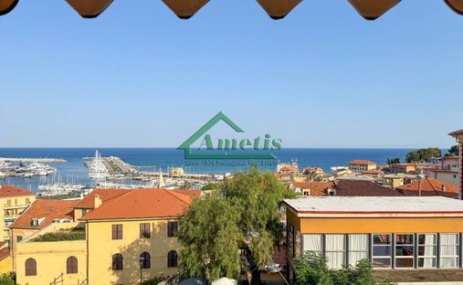 Apartamento en Porto Maurizio, Imperia, Liguria 1