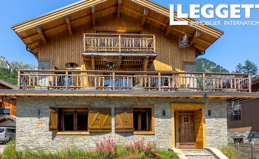 Apartment in Champagny-en-Vanoise, Auvergne-Rhône-Alpes, France 1