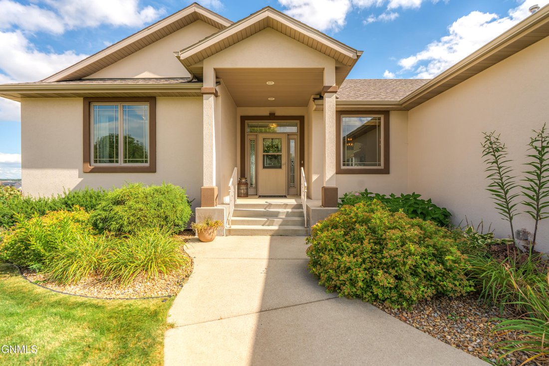 House in Bismarck, North Dakota, United States 1 - 18908218