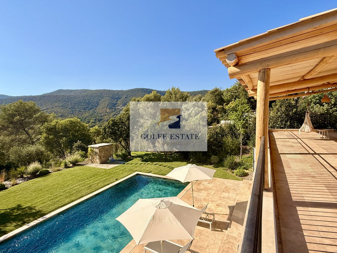 Villa in La Croix-Valmer, Provence-Alpes-Côte d'Azur, France 1 - 18911249