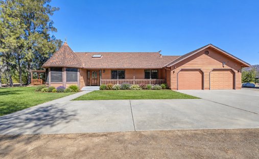 House in Rumsey, California, United States 1