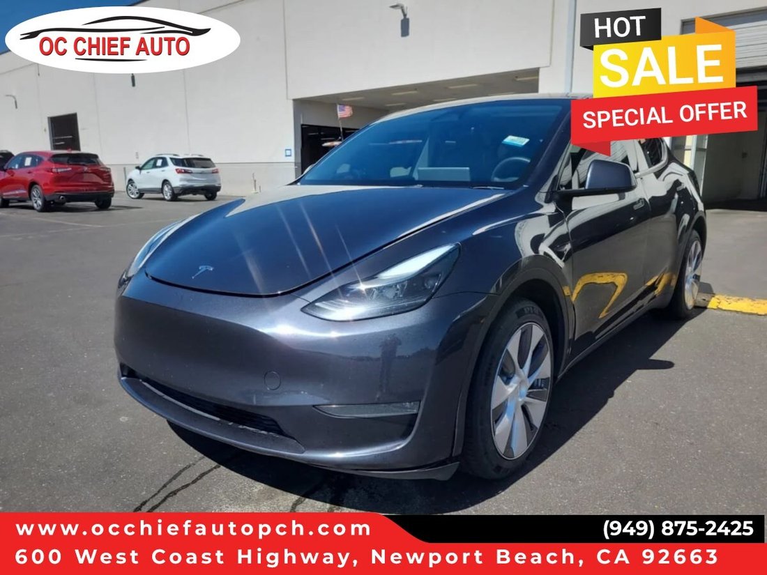 Suv in Newport Beach, CA, United States 1 - 18913920
