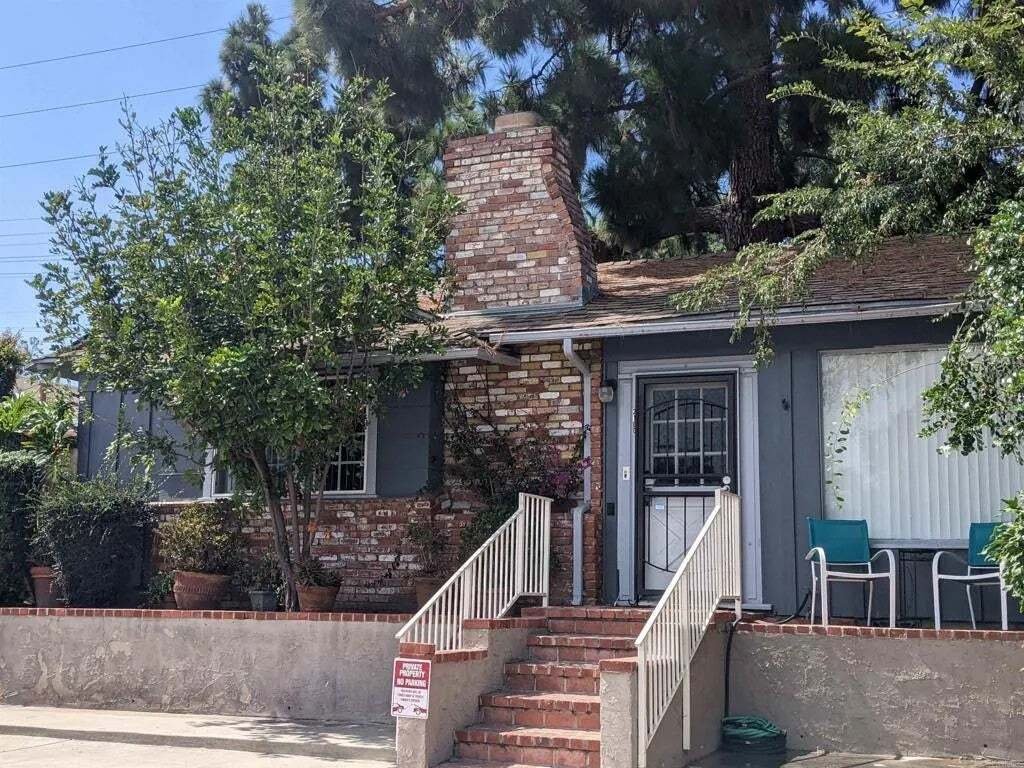 San Diego, California, United States 1 - 18913330