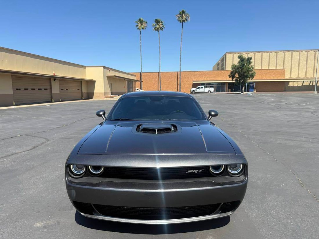 Coupe in Sacramento, CA, United States 2 - 18906853