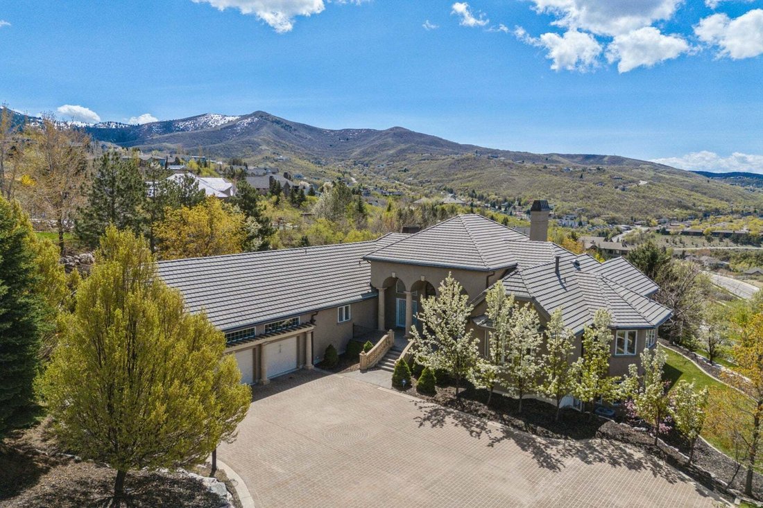 Maison à Bountiful, Utah, États-Unis 2 - 18909541