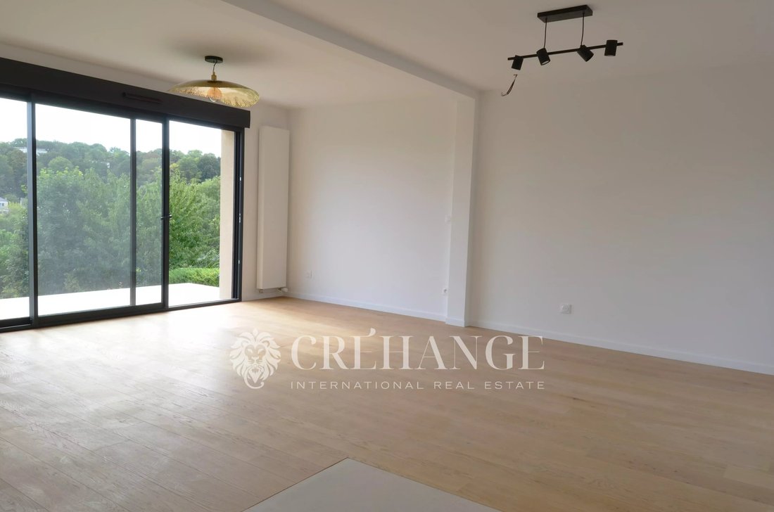 House in Le Port-Marly, Ile-de-France, France 4 - 18111536