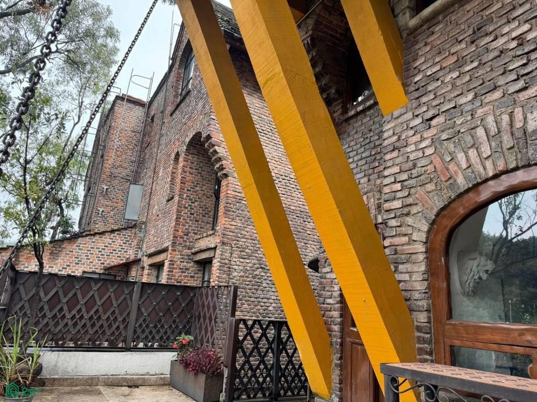 House in Mexico City, Mexico 3 - 18899855